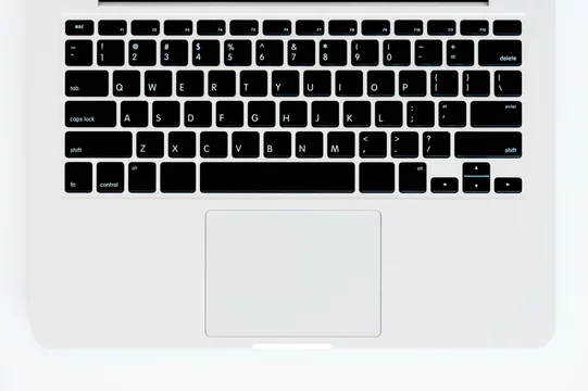 Замена клавиатуры на MacBook в Красноярске